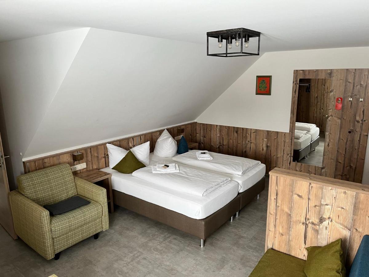 Gasthaus-Pension Hofmann Oberdachstetten Ngoại thất bức ảnh