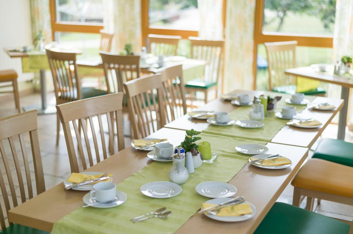 Gasthaus-Pension Hofmann Oberdachstetten Ngoại thất bức ảnh