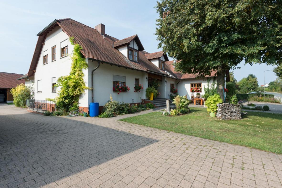 Gasthaus-Pension Hofmann Oberdachstetten Ngoại thất bức ảnh